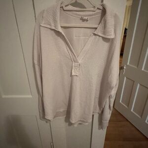 Blu Pepper Cream V-Neck Sweatshirt